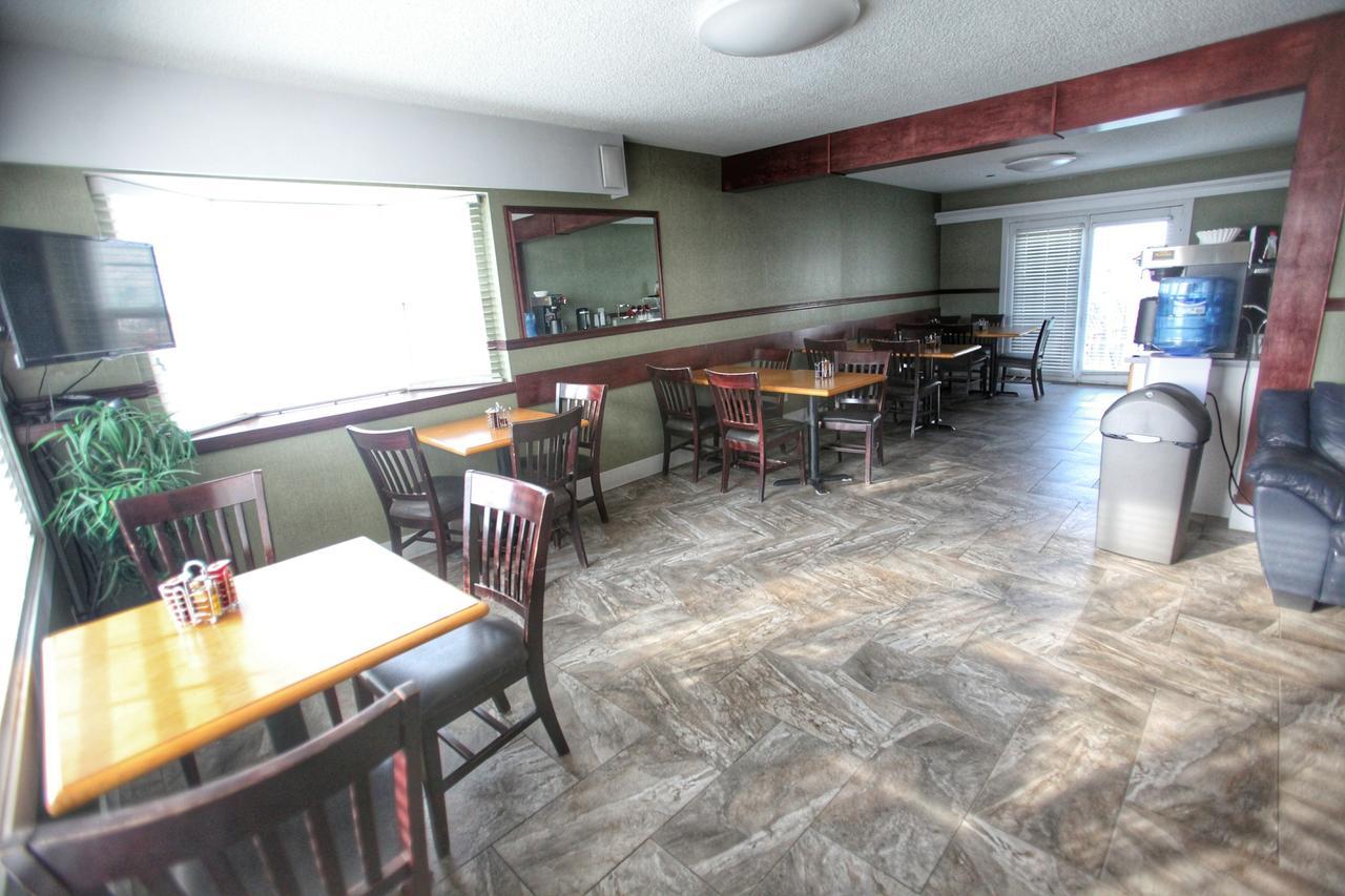 Best Budget Inn & Suites Kamloops Bagian luar foto